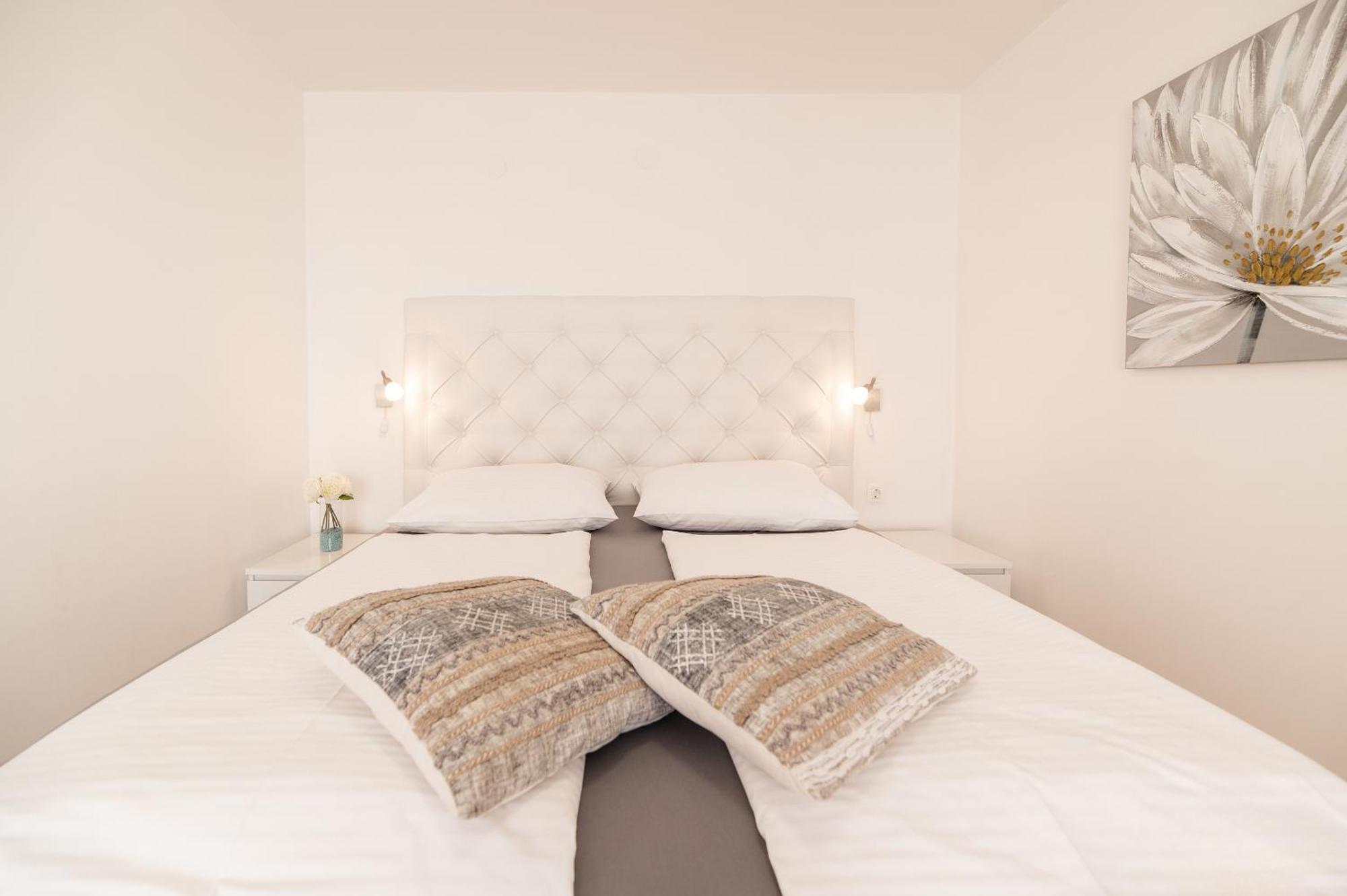 Bubi Apartments Malinska Eksteriør billede